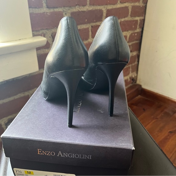 Enzo Angiolini - Picture 6 of 12